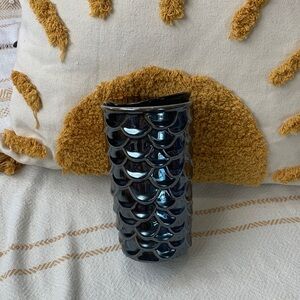 Starbucks Ceramic Iridescent Mermaid Scale Mug with Lid 10 oz